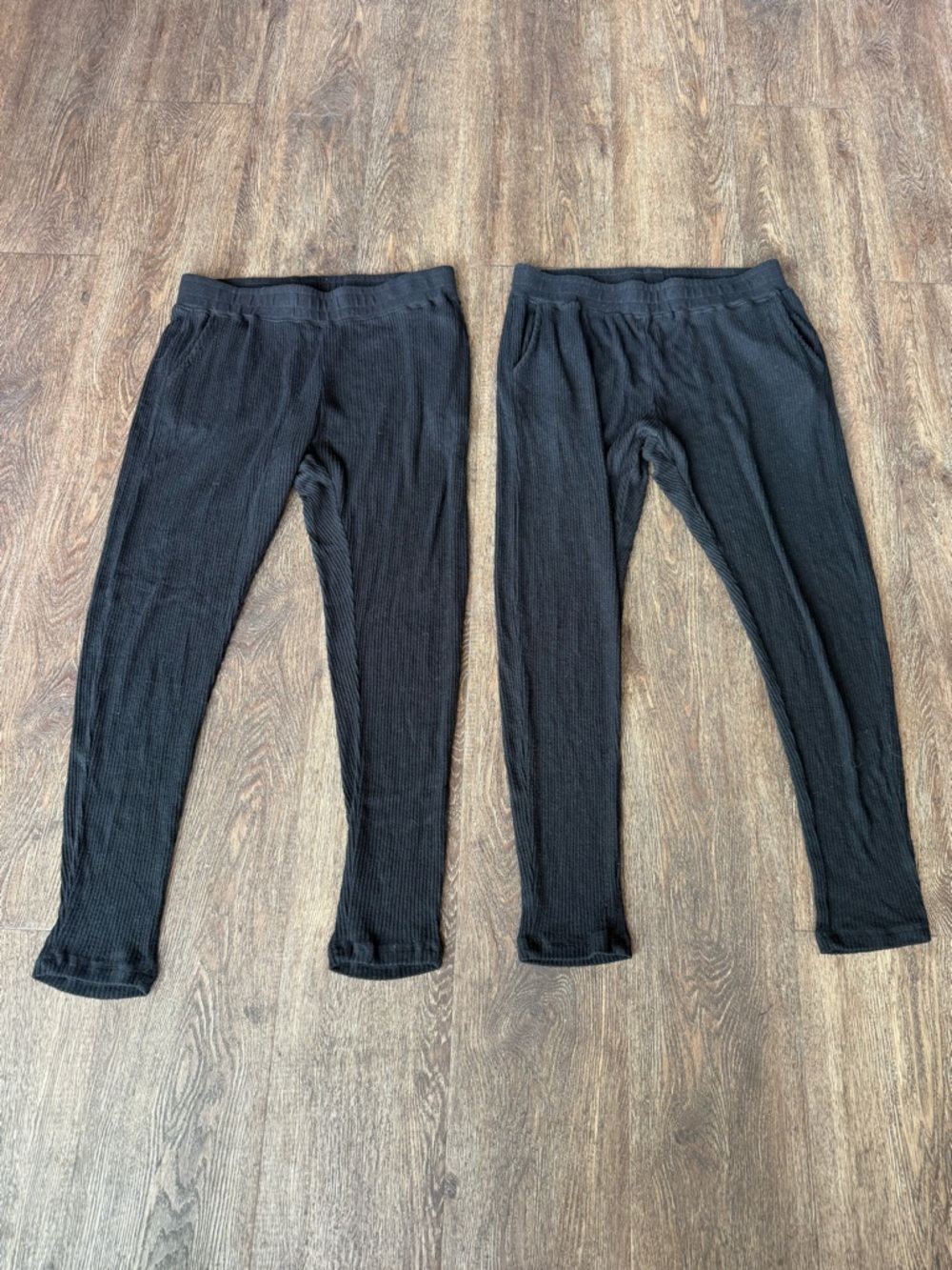 Mono B Black Ribbed Leggings Lot S6